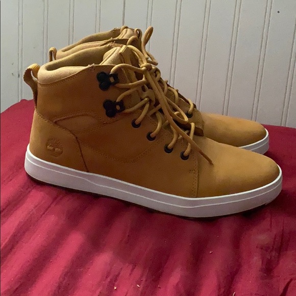 Timberland boots - Picture 2 of 3